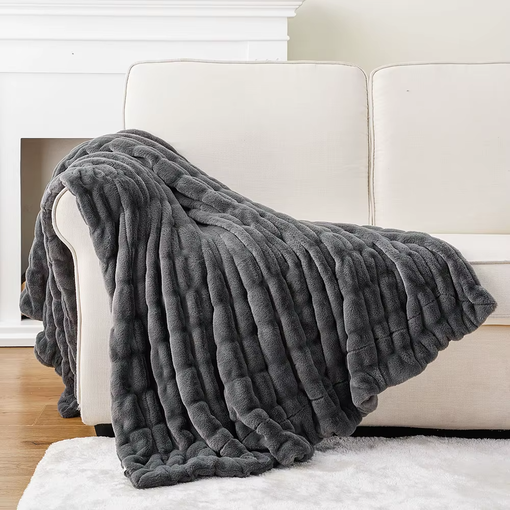 Snuggle Me Throw Blanket - HESTONS