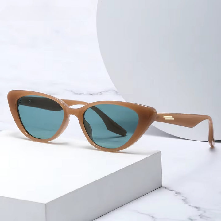 Cat-Eye Frames - HESTONS