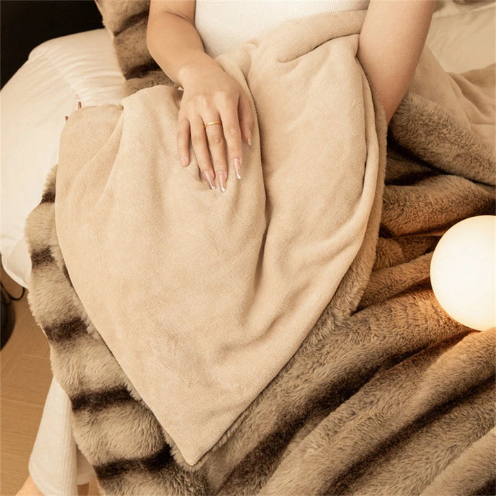 Soft Skin Throw Blanket - HESTONS