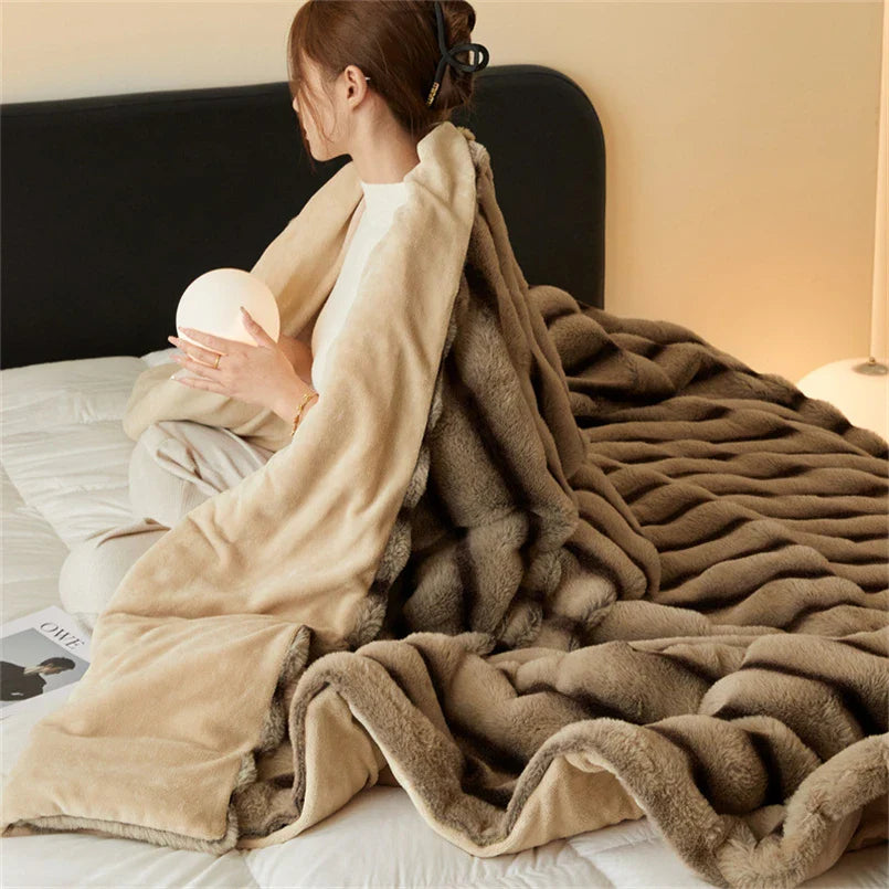 Soft Skin Throw Blanket - HESTONS