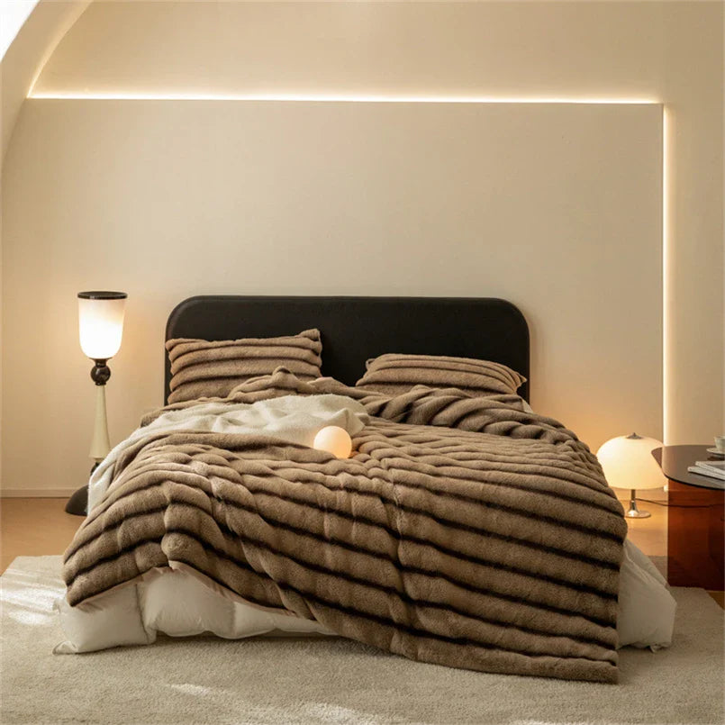 Soft Skin Throw Blanket - HESTONS