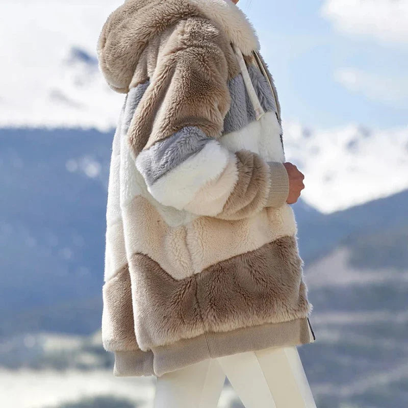 Chic Overcoat - HESTONS