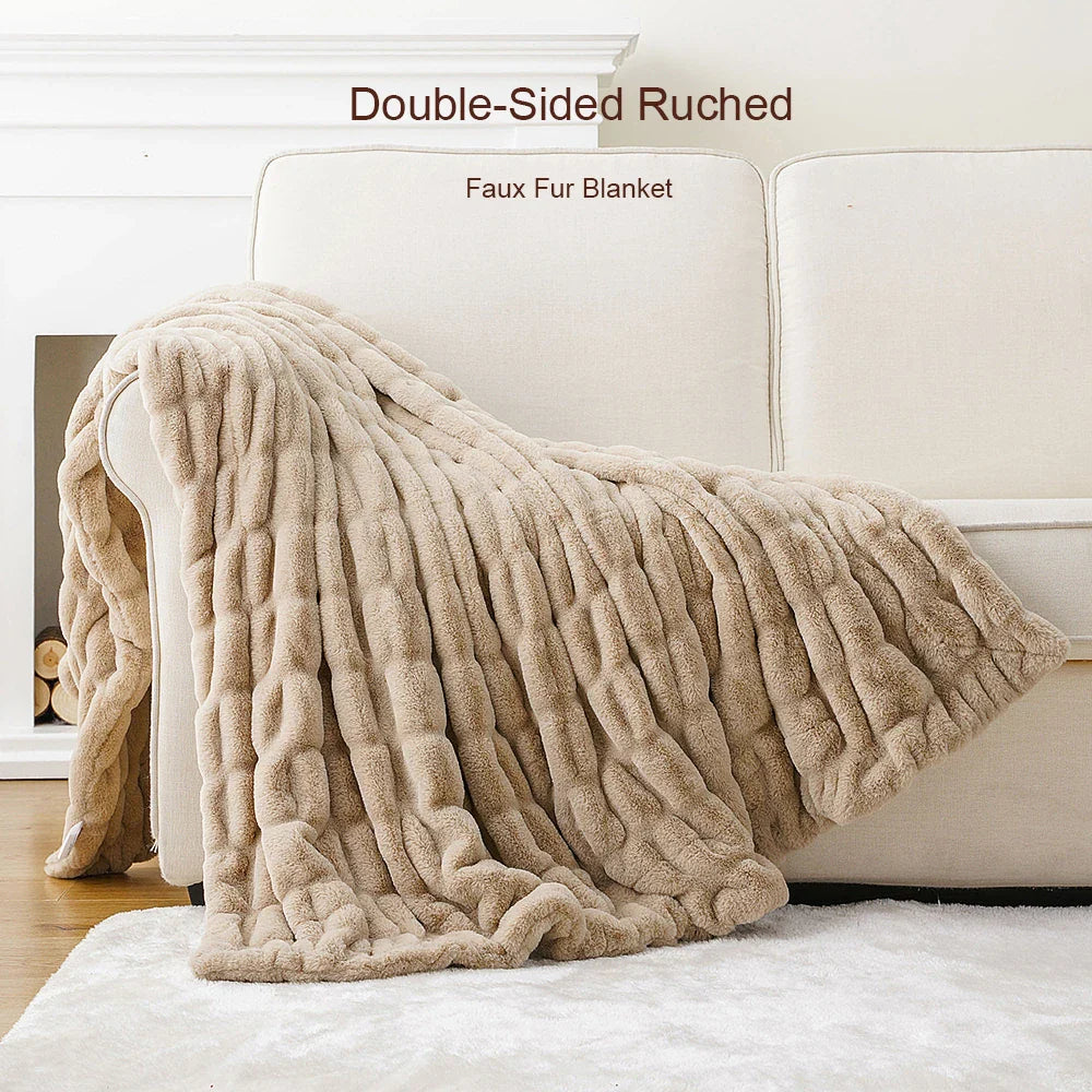 Snuggle Me Throw Blanket - HESTONS